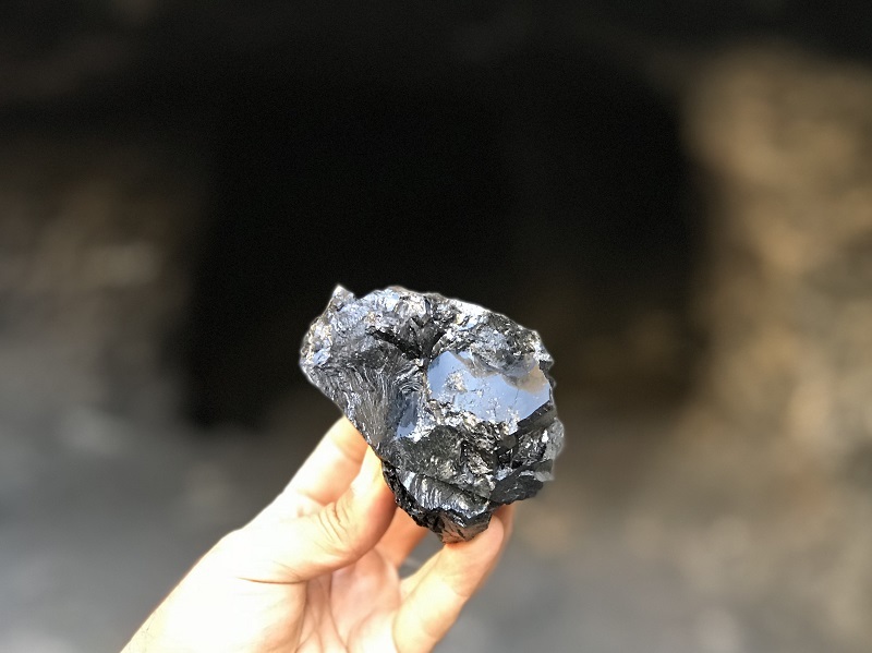 قیمت گیلسونایت و صادرات قیر طبیعی
