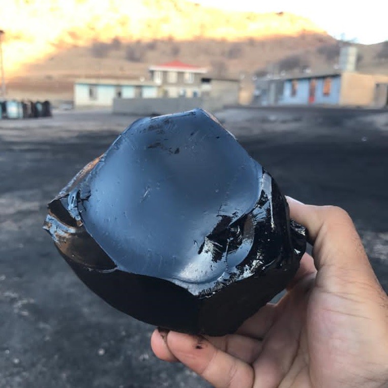 گیلسونایت کلوخه
