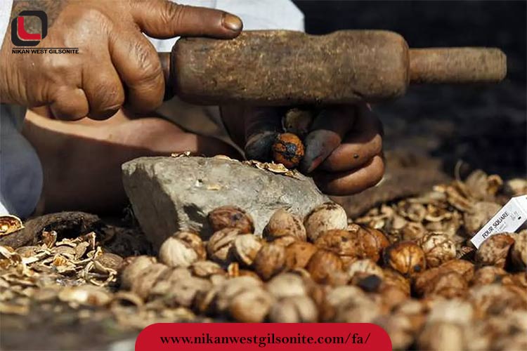پاك كردن رنگ پوست گردو از دست